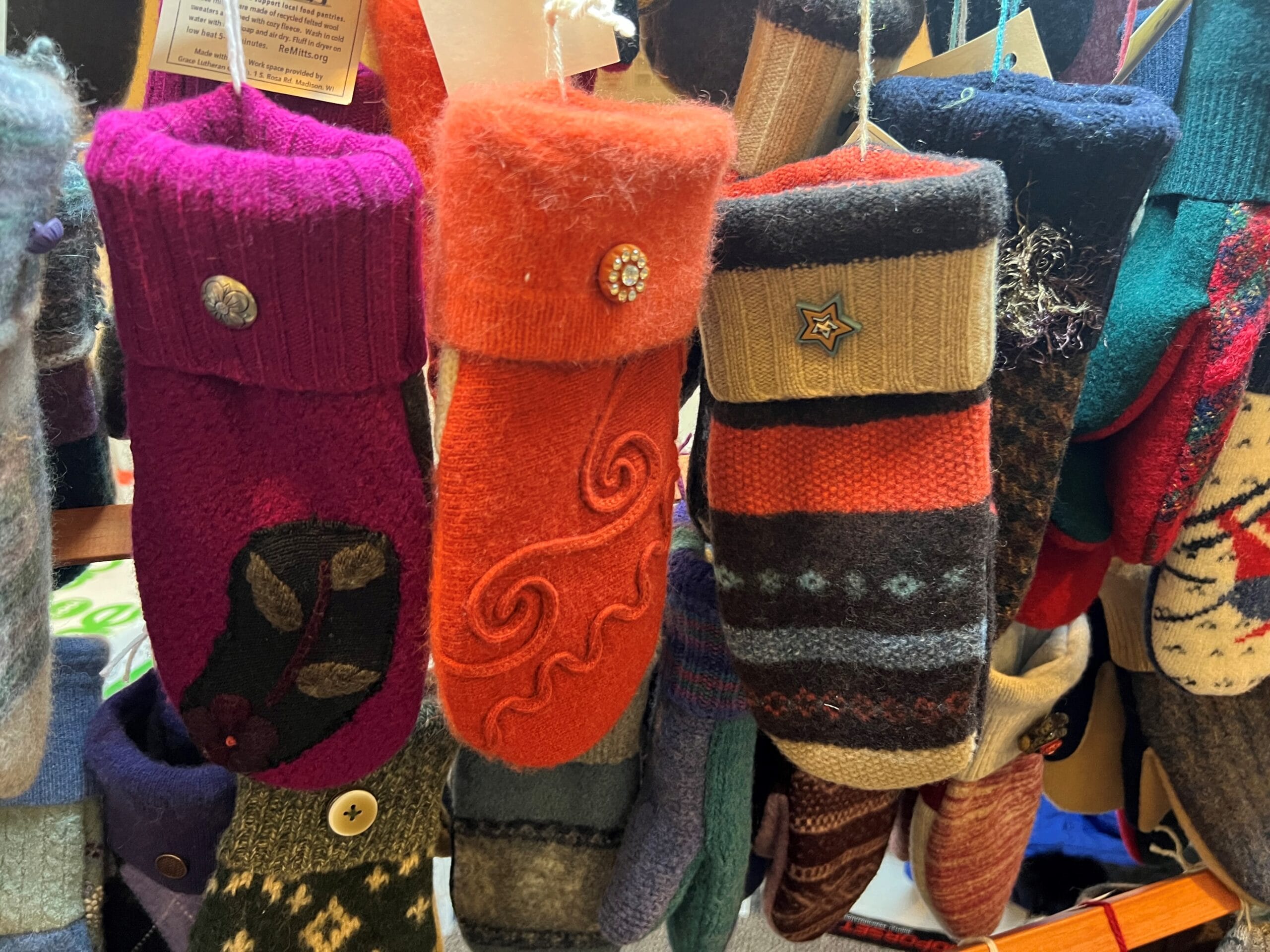 Holiday Art Market at FCI – Dec. 6 (Day 1)